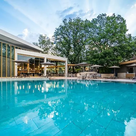 Hotel Hvd Viva Club Ultra - Private & Free Parking 4*