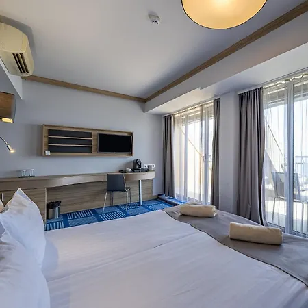 Hvd Viva Club Ultra - Private & Free Parking 4*