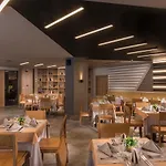 Hvd Viva Club Ultra - Private & Free Parking Hotel 4*