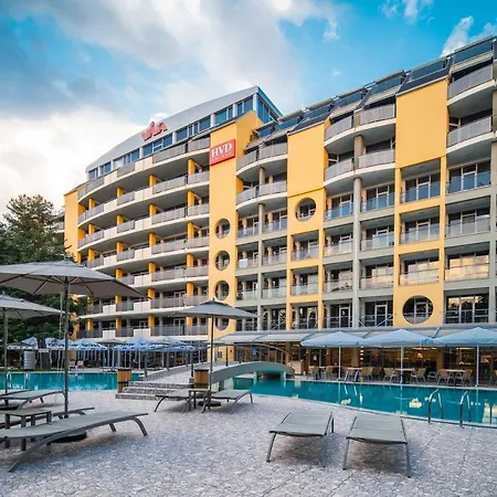 Хотел Hvd Viva Club Ultra - Private & Free Parking 4*