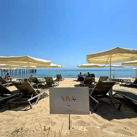 Hvd Viva Club Ultra - Private & Free Parking Хотел 4*