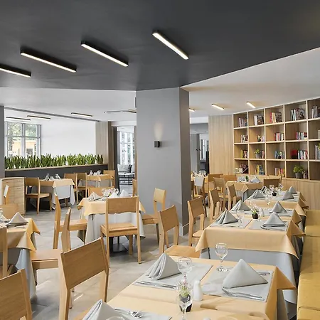 Hvd Viva Club Ultra - Private & Free Parking Hotel